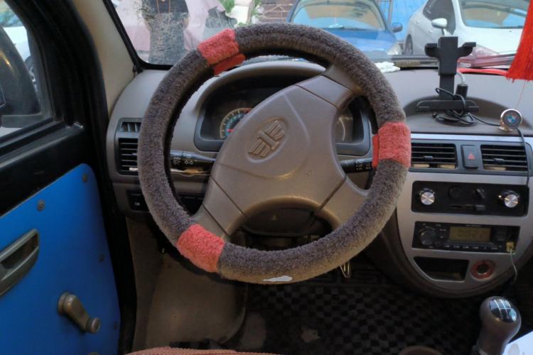 Used FAW Jiabao V70 II 2012 1.0L Standard Version Steering Wheel