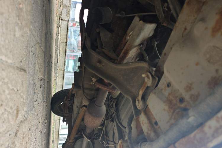 Used FAW Jiabao V70 II 2012 1.0L Standard Version Chassis Front Left