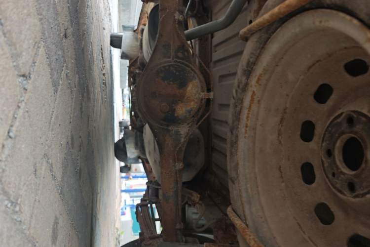 Used FAW Jiabao V70 II 2012 1.0L Standard Version Chassis Rear