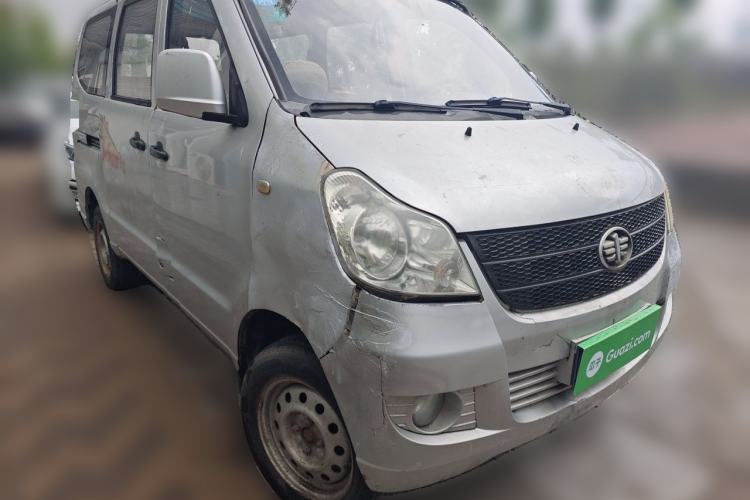 Used FAW Jiabao V70 II 2012 1.0L Standard Version Front Right 45 Deg