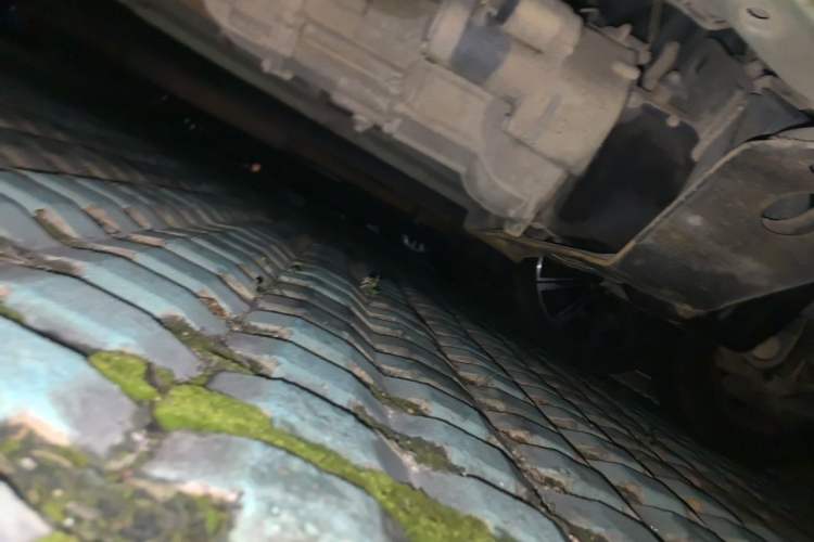 Used FAW Jiabao V75 2015 1.0L Standard Version DAM10AR Chassis Front