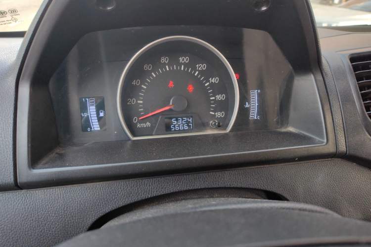 Used FAW Jiabao V75 2015 1.0L Standard Version DAM10AR Instrument Cluster