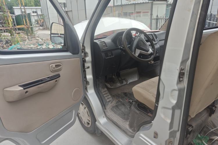 Used FAW Jiabao V75 2015 1.0L Standard Version DAM10AR Driver Seat