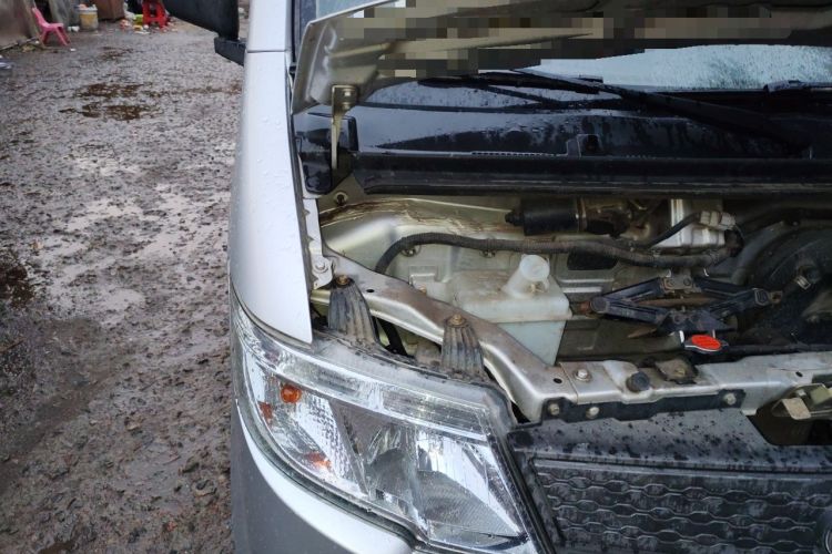 Used FAW Jiabao V75 2015 1.0L Standard Version DAM10AR Engine Bay Right