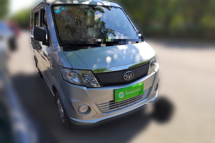 Used FAW Jiabao V75 2015 1.0L Standard Version DAM10AR Front Right 45 Deg