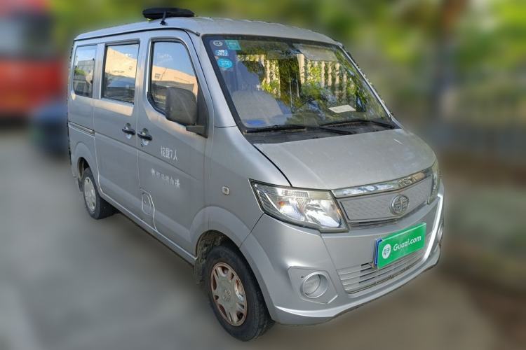 Used FAW Jiabao V75 2015 1.0L Standard Version DAM10AR Front Right 45 Deg
