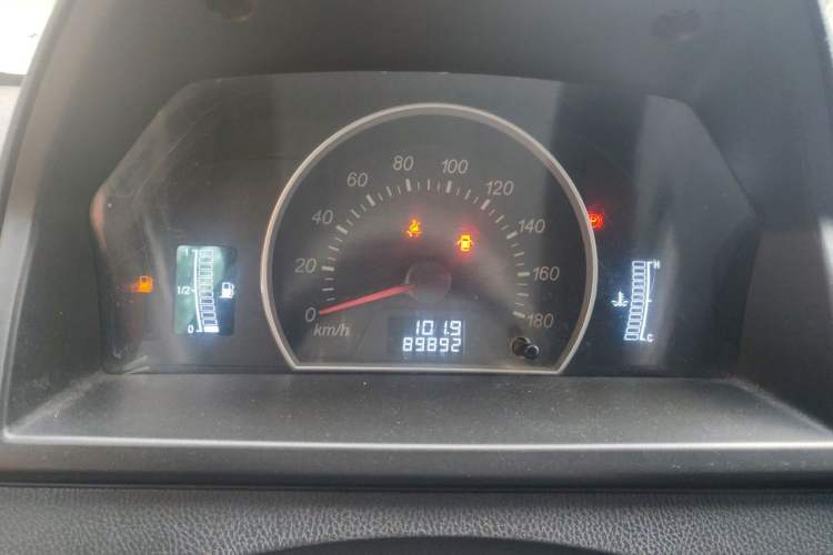 Used FAW Jiabao V75 2015 1.0L Standard Version DAM10AR Instrument Cluster