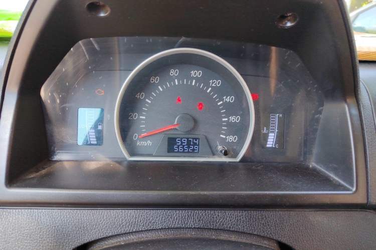 Used FAW Jiabao V75 2015 1.0L Standard Version DAM10AR Instrument Cluster