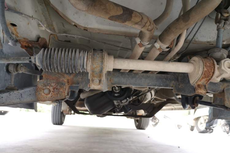 Used FAW Jiabao V75 2015 1.0L Standard Version DAM10AR Chassis Front
