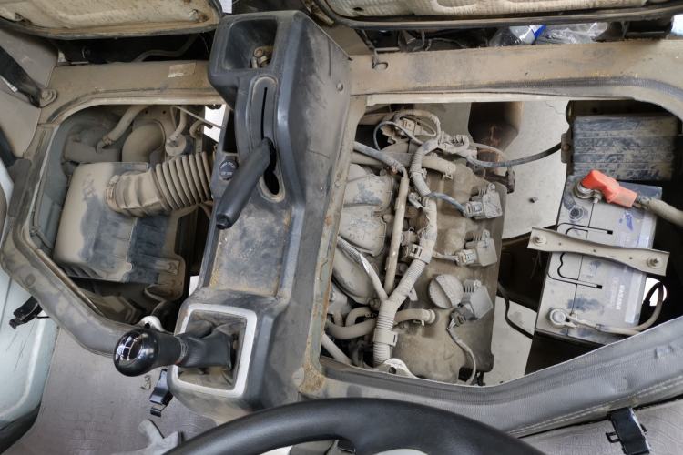 Used FAW Jiabao V75 2015 1.0L Standard Version DAM10AR Engine Bay