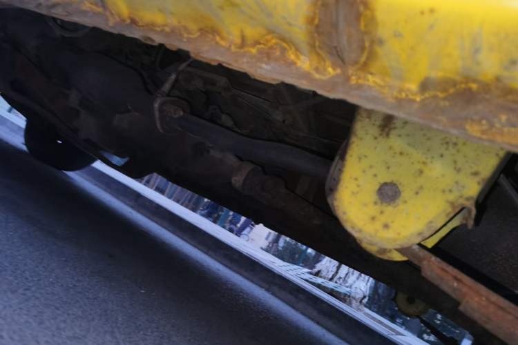 Used FAW Jiabao V75 2015 1.0L Standard Version DAM10AR Chassis Rear Left