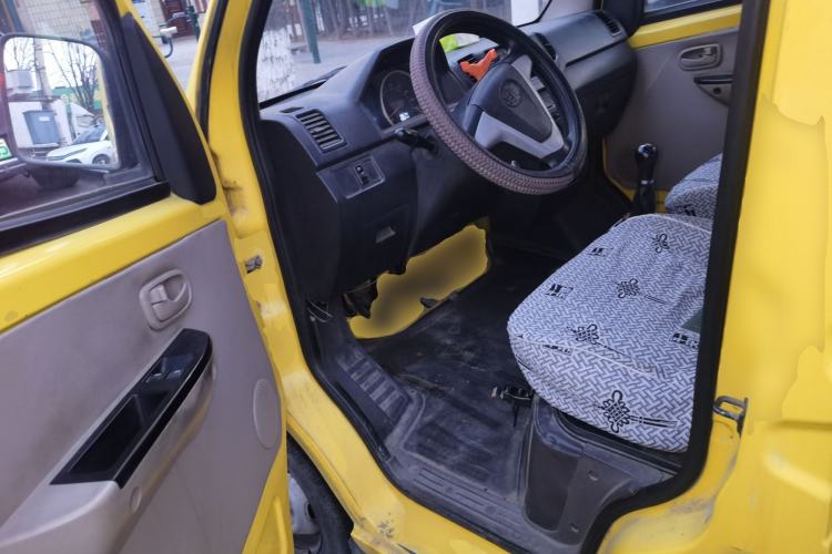 Used FAW Jiabao V75 2015 1.0L Standard Version DAM10AR Driver Seat