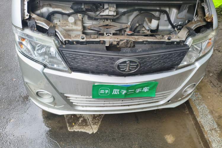 Used FAW Jiabao V77 2015 1.3L Commercial Version CA4GX13 Engine Bay