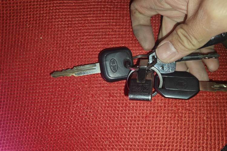 Used FAW Jiabao V77 2015 1.3L Commercial Version CA4GX13 Vehicle Key