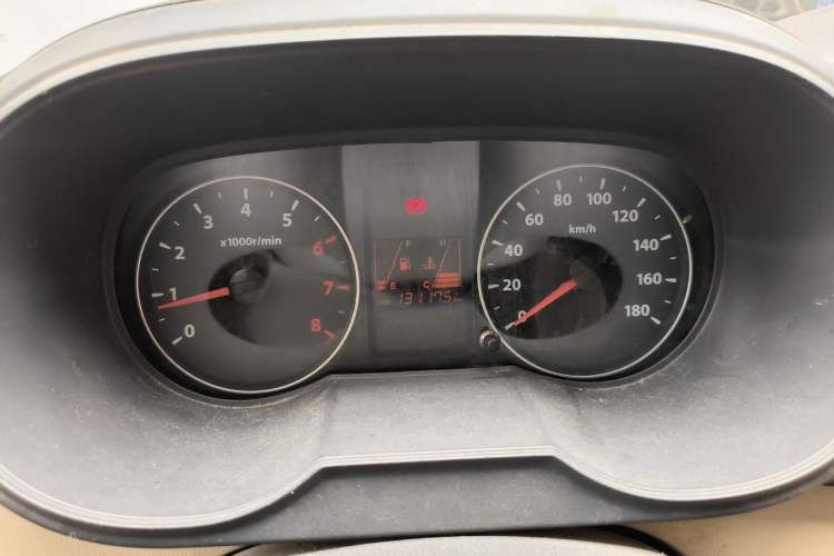 Used FAW Jiabao V80 2013 1.3L Business Comfort Model CA4GX13 Instrument Cluster