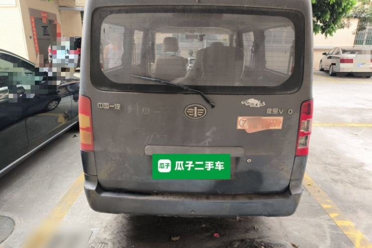 Used FAW Jiabao V80 2013 1.3L Business Comfort Model CA4GX13 Rear