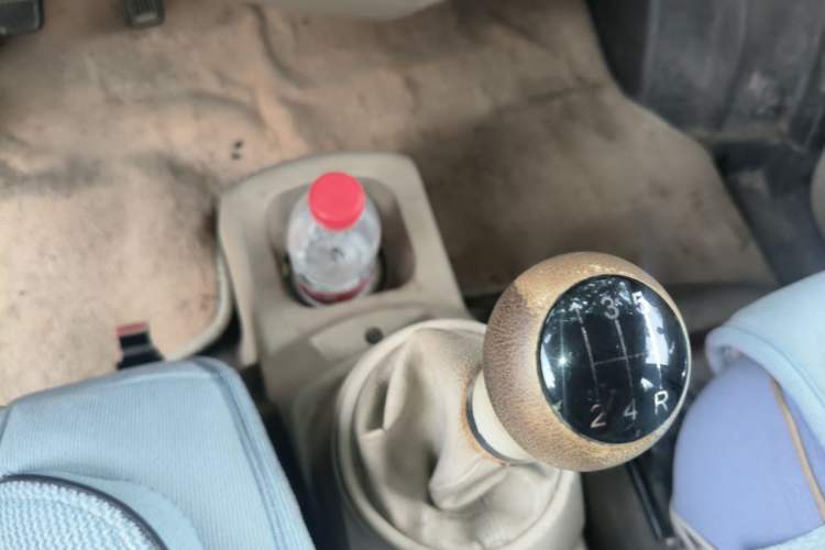 Used FAW Jiabao V80 2013 1.3L Business Comfort Model CA4GX13 Gear Lever