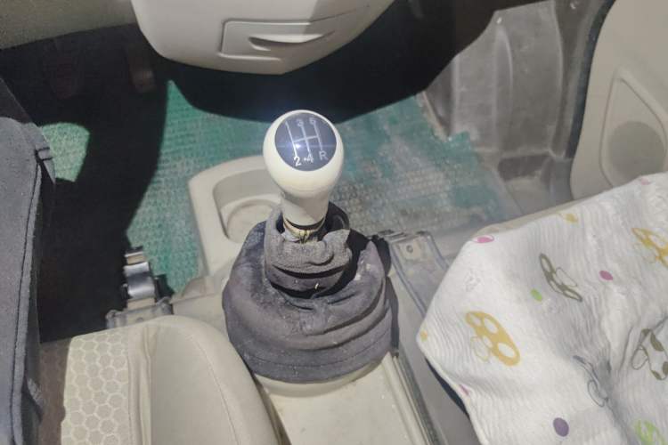 Used FAW Jiabao V80 2013 1.3L Business Comfort Model CA4GX13 Gear Lever