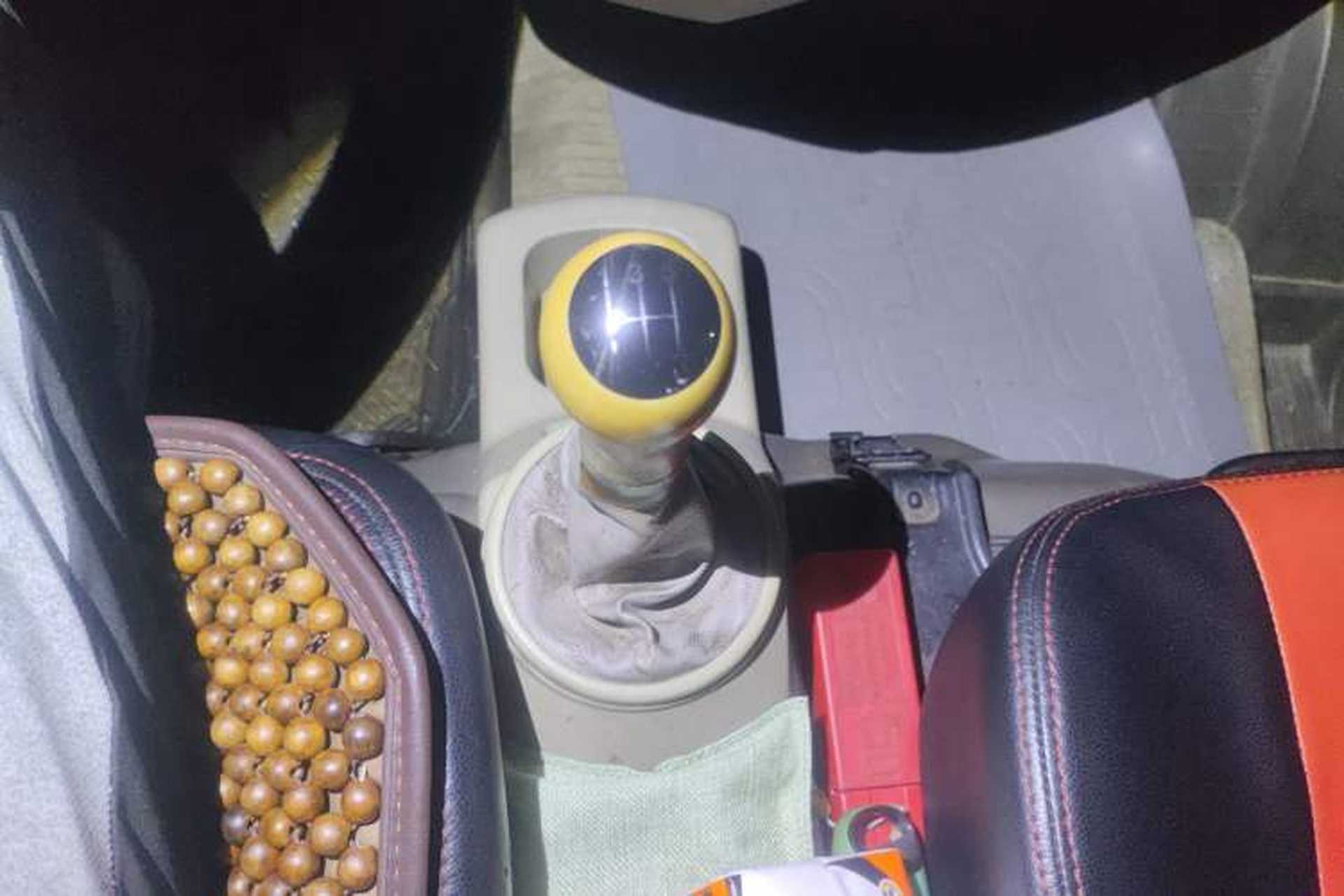 Used FAW Jiabao V80 2013 1.3L Business Comfort Model CA4GX13 Gear Lever