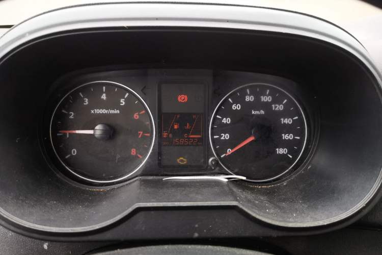 Used FAW Jiabao V80 2014 1.5L Logistics Comfort Model Instrument Cluster