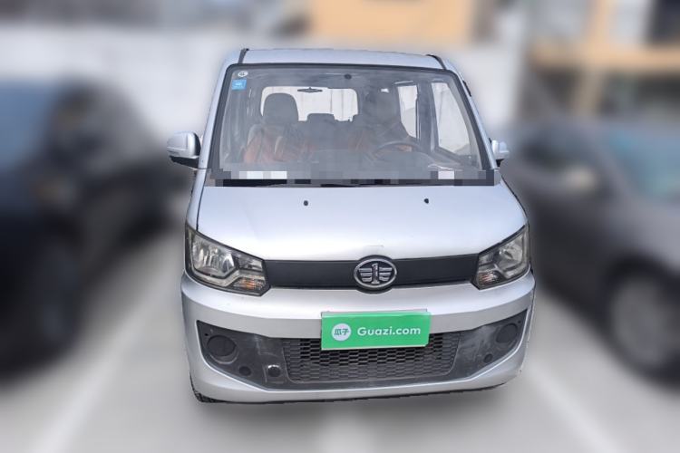 Used FAW Jiabao V80 2014 1.5L Extended All-in-One Standard Version Front