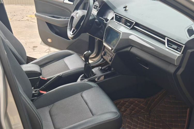 Used FAW Junpai A50 2018 1.5L Manual Luxury Model Interior 6