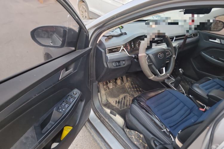 Used FAW Junpai A50 2018 1.5L Manual SmartConnect Comfort Version Driver Seat
