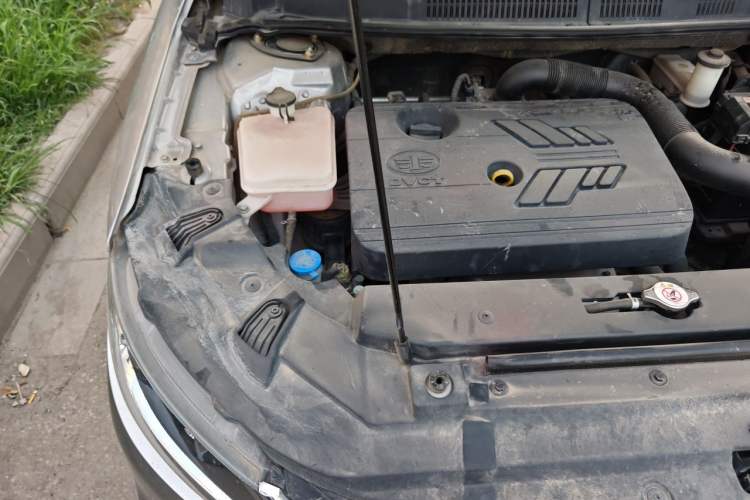 Used FAW Junpai A50 2018 1.5L Manual SmartConnect Comfort Version Engine Bay Right