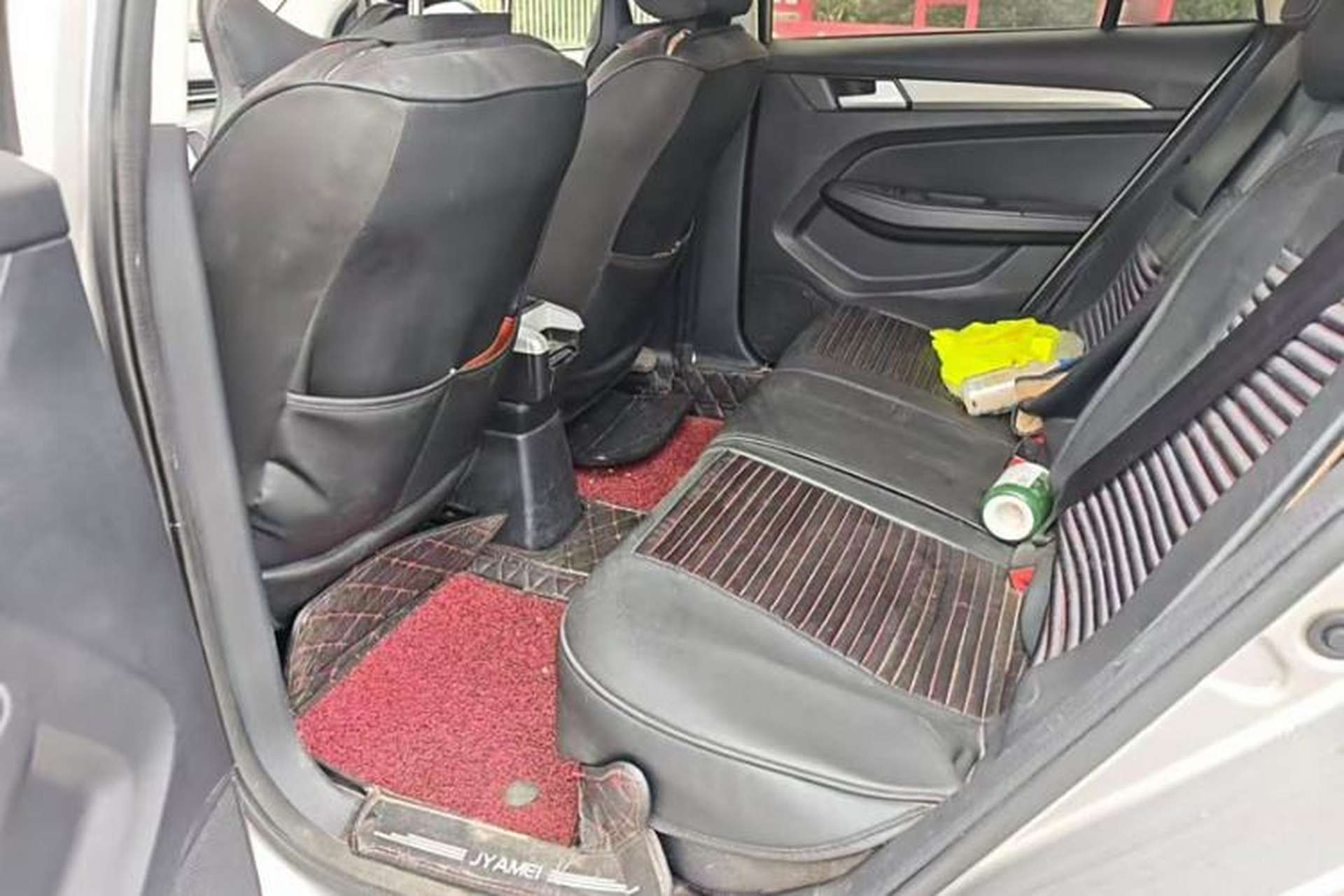 Used FAW Junpai A50 2018 1.5L Manual SmartConnect Comfort Version Interior 6