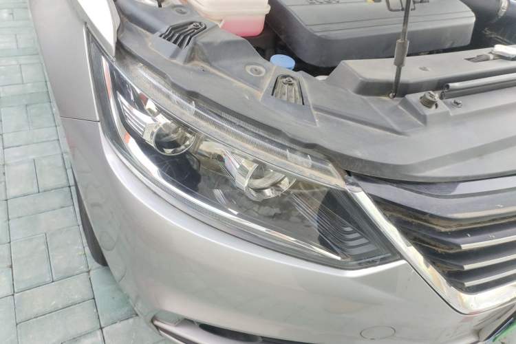 Used FAW Junpai A50 2018 1.5L Manual Comfort Model Right Front Headlight
