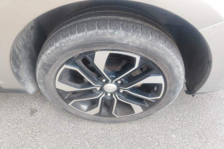 Used FAW Junpai A50 2018 1.5L Manual Luxury Model Right Front Wheel Hub