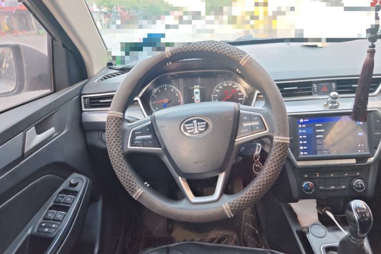 Used FAW Junpai A50 2018 1.5L Manual SmartConnect Comfort Version Steering Wheel