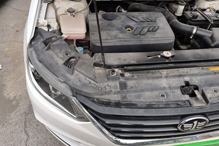 Used FAW Junpai A50 2018 1.5L Manual Comfort Model Engine Bay Right