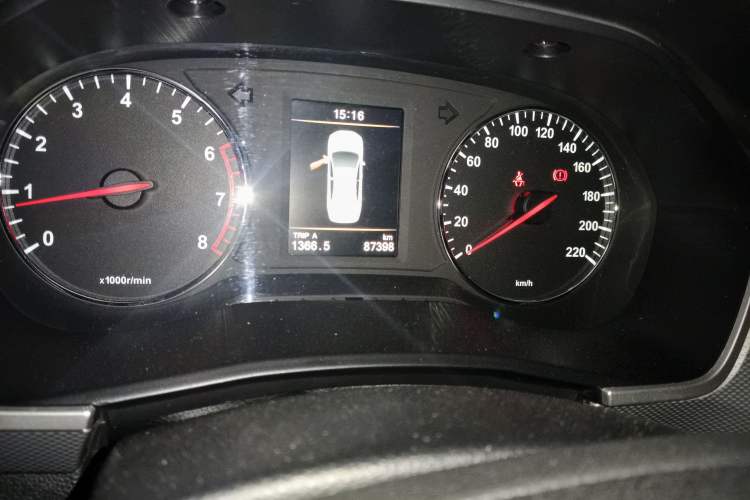 Used FAW Junpai A50 2018 1.5L Manual Comfort Model Odometer Close Up