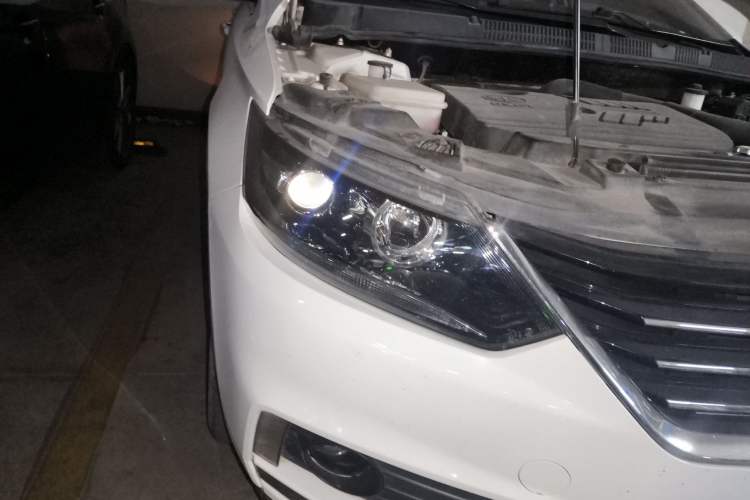 Used FAW Junpai A50 2018 1.5L Manual Comfort Model Right Front Headlight