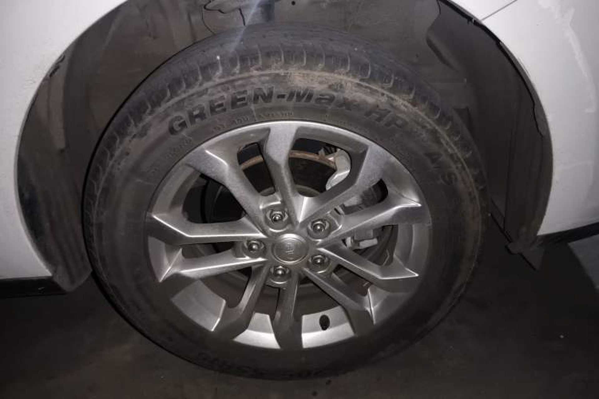 Used FAW Junpai A50 2018 1.5L Manual Comfort Model Right Front Wheel Hub
