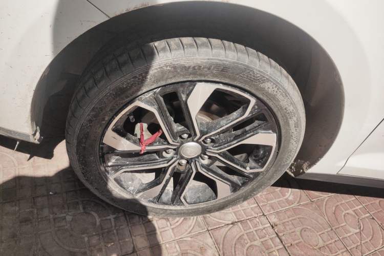 Used FAW Junpai A50 2018 1.5L Manual Comfort Model Right Front Wheel Hub