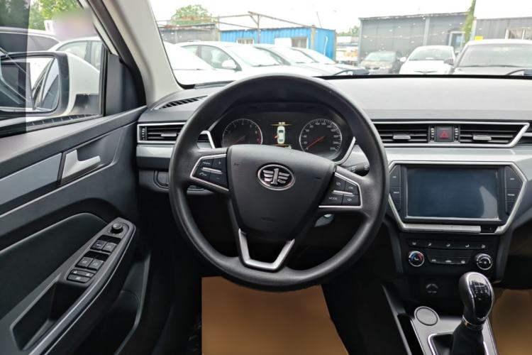 Used FAW Junpai A50 2018 1.5L Manual Comfort Model Steering Wheel