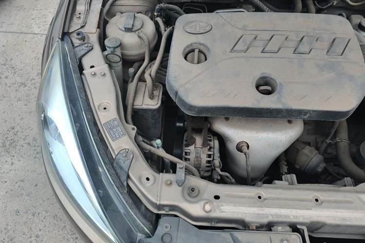 Used FAW Junpai A70 2016 1.6L Manual Luxury Edition Engine Bay Right