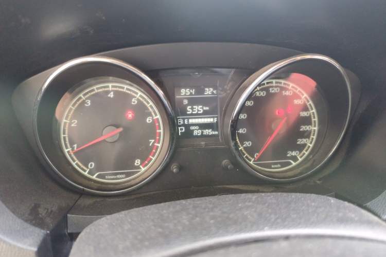 Used FAW Junpai A70 2016 1.6L Automatic Base Version Instrument Cluster