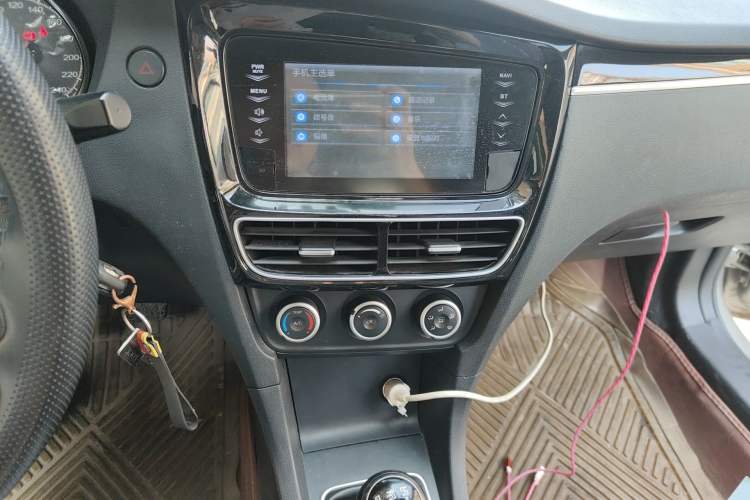 Used FAW Junpai A70 2016 1.6L Manual Tech Model Audio And AC Panel