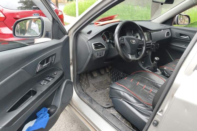 Used FAW Junpai A70 2016 1.6L Manual Tech Model Driver Seat