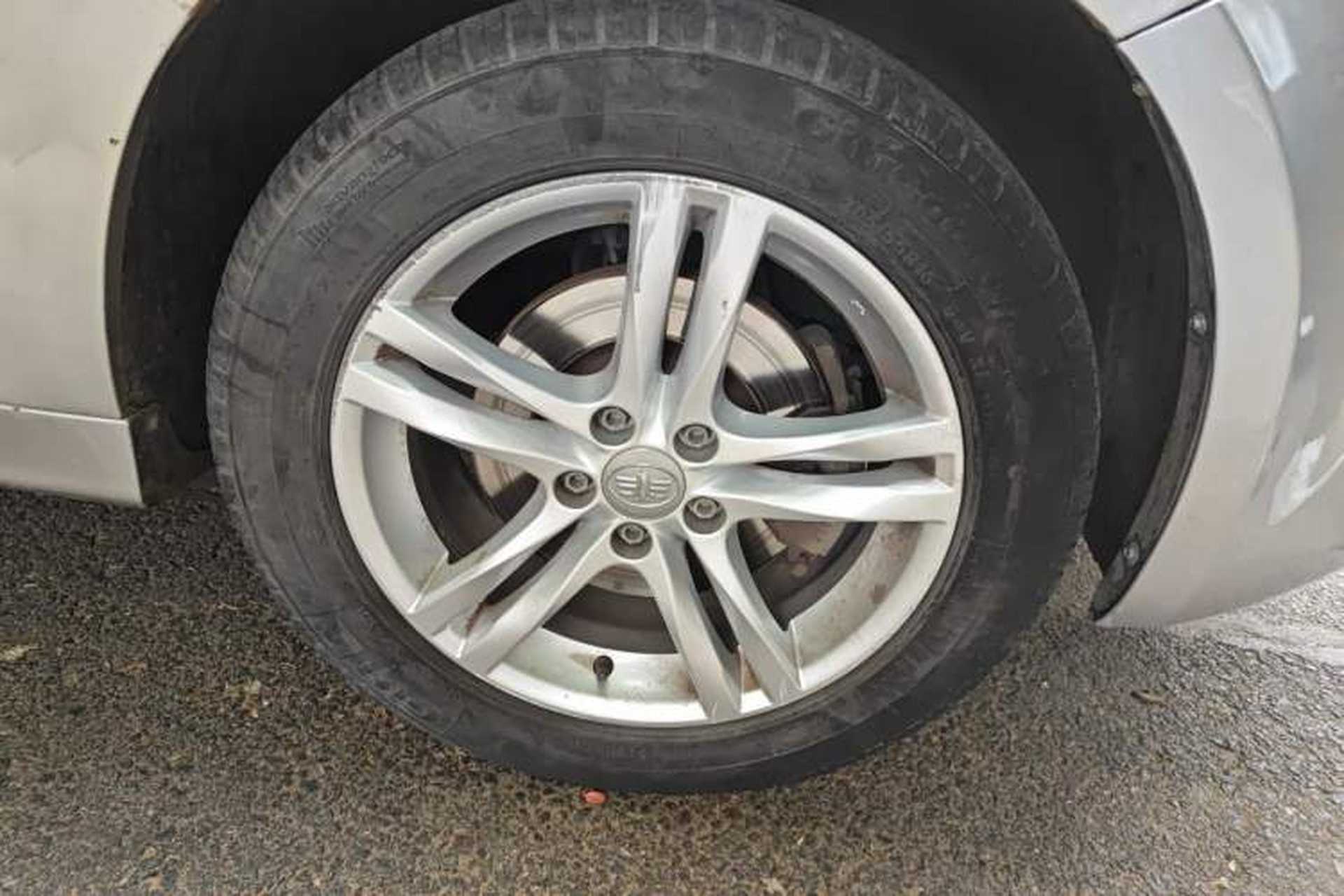 Used FAW Junpai A70 2016 1.6L Manual Tech Model Right Front Wheel Hub