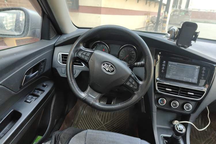 Used FAW Junpai A70 2016 1.6L Manual Tech Model Steering Wheel
