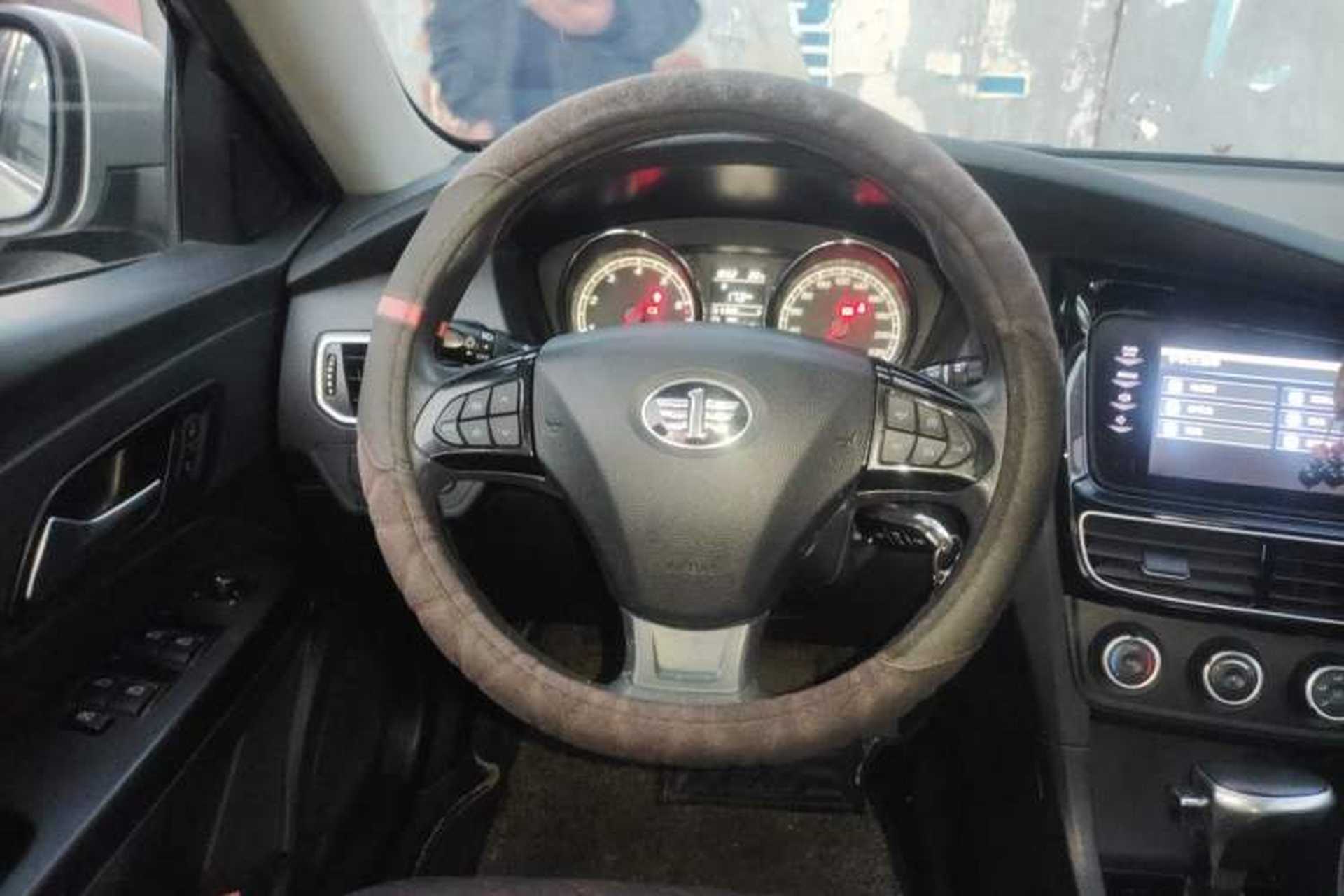 Used FAW Junpai A70 2016 1.6L Automatic Tech Version Steering Wheel