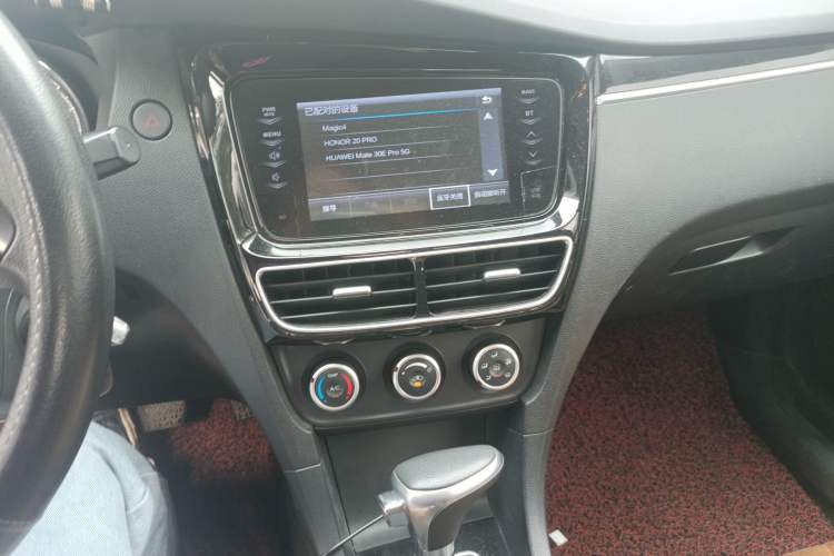 Used FAW Junpai A70 2016 1.6L Automatic Tech Version Audio And AC Panel