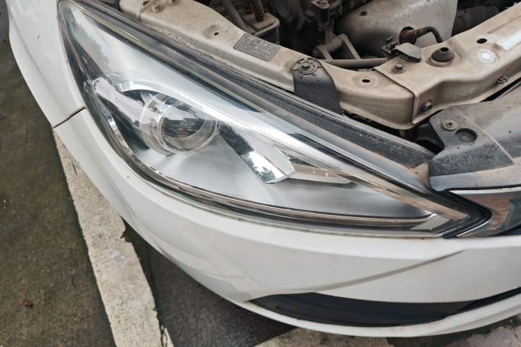 Used FAW Junpai A70 2016 1.6L Manual Tech Model Right Front Headlight