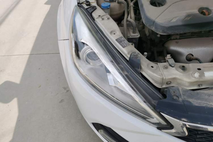Used FAW Junpai A70 2016 1.6L Manual Luxury Edition Right Front Headlight