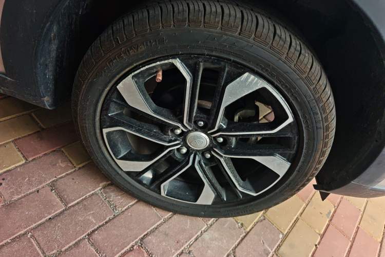 Used FAW Junpai CX65 2018 1.5L Manual Luxury Model Right Front Wheel Hub