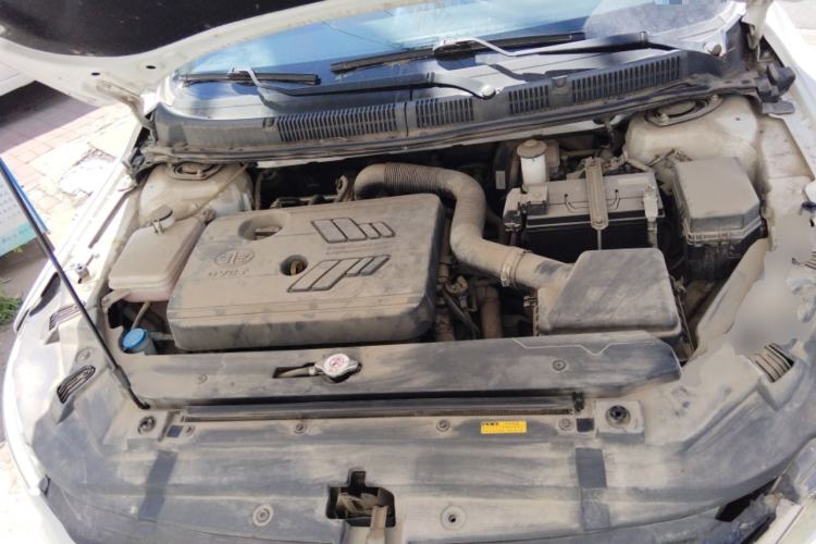 Used FAW Junpai CX65 2018 1.5L Manual Comfort Model Engine Bay